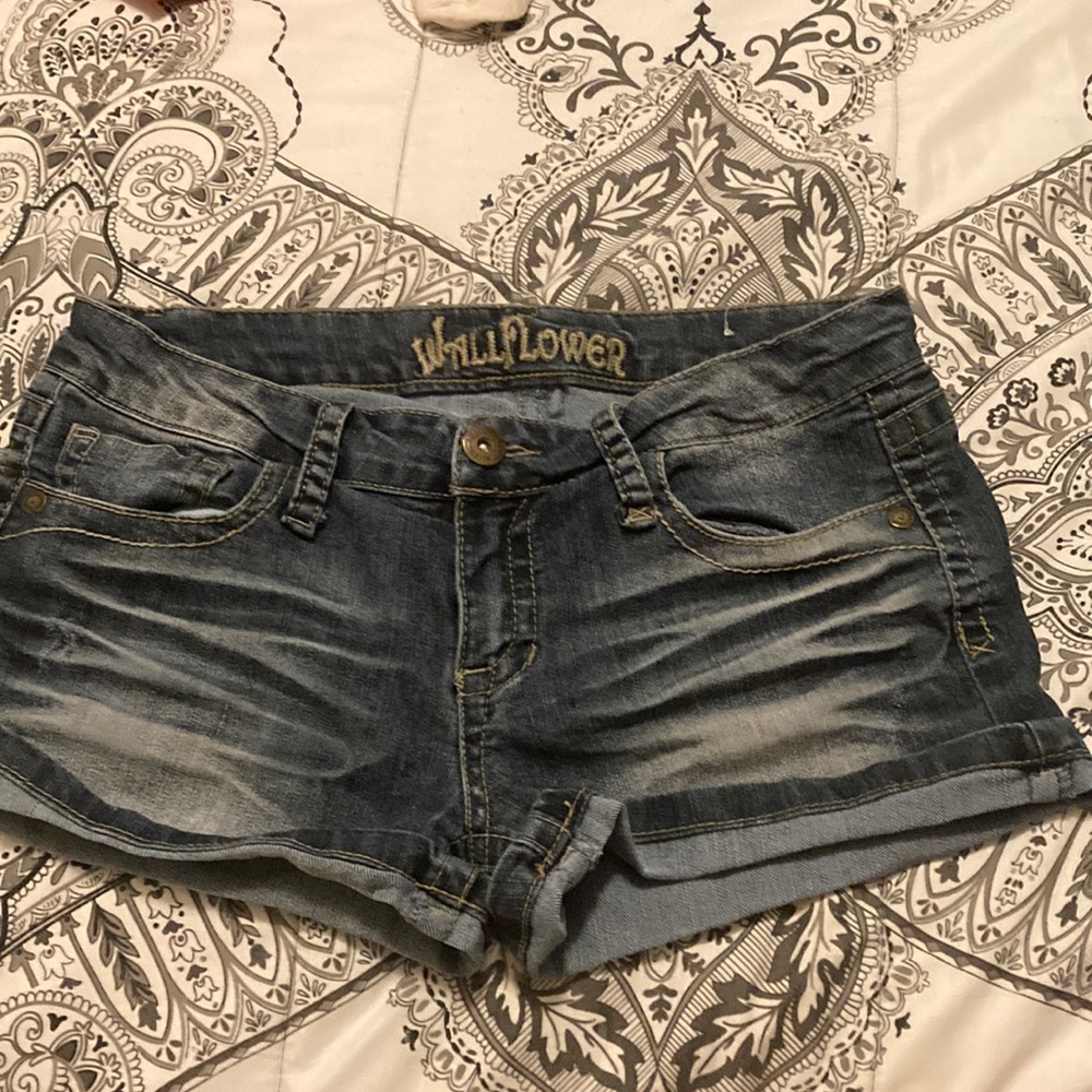 3 pairs of shorts. Jr’s 11 , 13 & X-Large orange shorts .